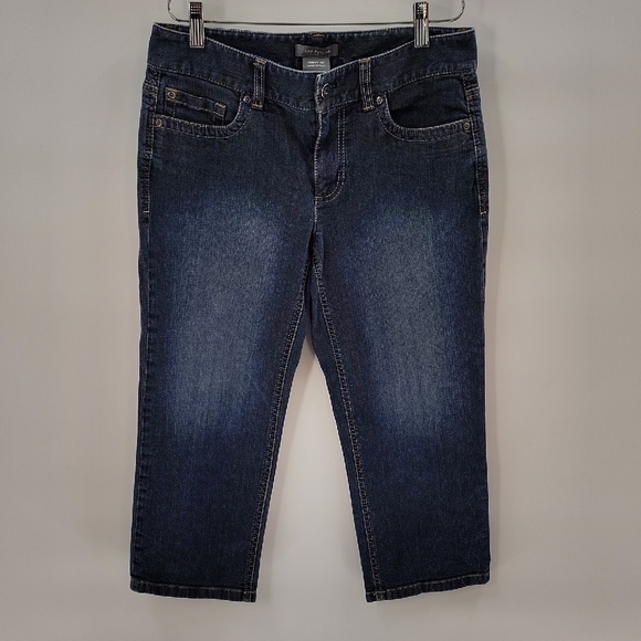 Ann Taylor Factory Curvy Fit Lower On Waist Crop Denim Stretch  Jeans Size 6 - Picture 1 of 4